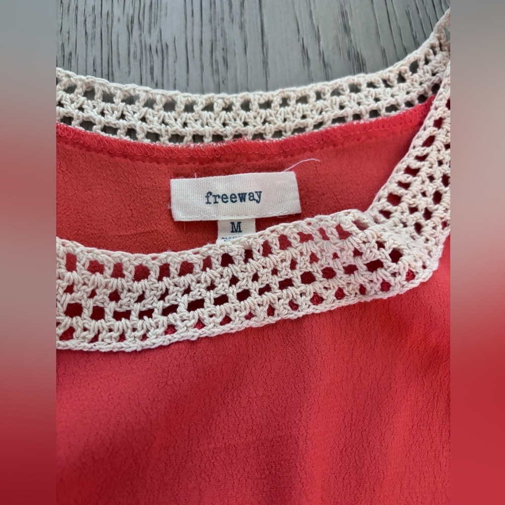 Freeway Coral Lightweight Dress/Coverup With Crochet Detailing - Picture 5 of 13